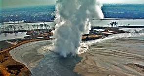 印尼一座連續噴發超過10年的泥火山《國家地理》雜誌