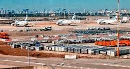 Israel cierra su aeropuerto internacional en Tel Aviv por covid-19