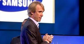 (Up-close alternate angle) Michael Bay Quits Samsung's CES Press Conference
