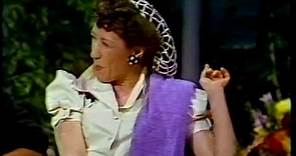 Joan Rivers interviews Lily Tomlin as Ernestine