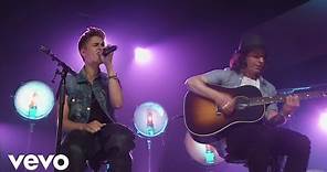 Justin Bieber - All Around The World (Acoustic) (Live)