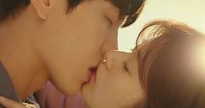 Lee Minki❤Jung So Min Romantic Sunset Kiss Scene 🌅💋[Because This is My First Life]