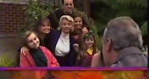 neighbours 1992 opening credits