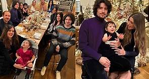 Alejandro Fernández celebra Navidad con sus hijos Camila y Álex y sus nietas Cayetana y Mía