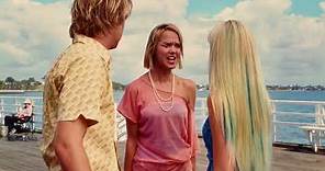 Cecilia Pushes Aquamarine | Aquamarine (2006)