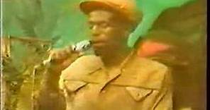GREGORY ISAACS : Tune in