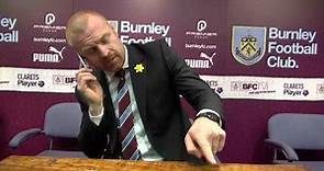 Sean Dyche answers journalist's phone