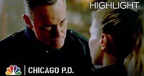 Upton Has to Hold Voight Back - Chicago PD
