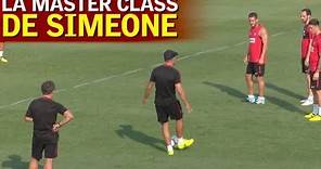 Simeone paró el entrenamiento para dar una master class a sus jugadores! | Diario AS