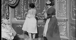 After the Ball, the Bath (1897) - Georges Méliès | Après le bal