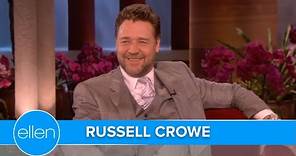 Russel Crowe on Joining Twitter (Season 7)