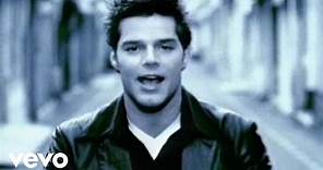 Ricky Martin - María (Official Video)