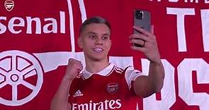 Leandro Trossard's first day at The Arsenal