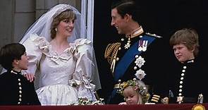 Cuántos años tenía Lady Di cuando se casó y cuánto se llevaba con el príncipe Carlos