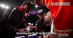 Floyd Mayweather thanks his father in last seconds of his last Fight!