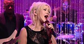 Christina Aguilera - Bound To You - 11.17.10 (Tonight Show With Jay Leno) - VideoMan.mpg