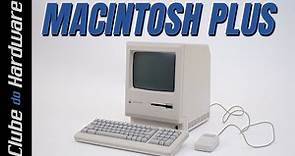 Demonstração de uso de um Macintosh Plus