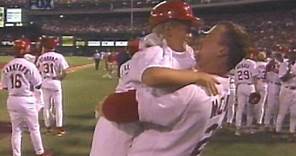 McGwire hits record-breaking 62nd home run
