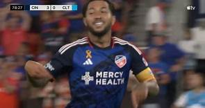 Dribble King Luciano Acosta Scores Unbelievable Messi-Style Solo Goal