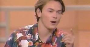 river phoenix being cute for 1:34 seconds