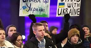 "Si no fuera por mi hija, estaría luchando en Ucrania":  Oleksandr Zinchenko | Video