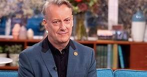 Stephen Tompkinson on his dad's battle with dementia