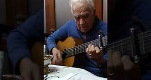 Juan Carlos Moreno con sus 88 años