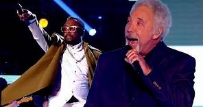 Tom Jones and fellow coaches perform together! | The Voice UK - BBC