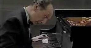 HOROWITZ AT CARNEGIE HALL 4-Scarlatti Sonata in E & G