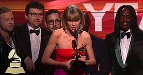 激勵人心！泰勒絲葛萊美獎年度專輯得獎感言 (Taylor Swift | Album of the Year | 58th GRAMMYs) - VoiceTube 看影片學英語