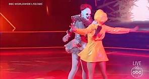 'Dancing with the Stars' Horror Night sees 2 couples earn perfect scores