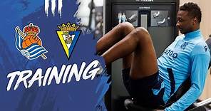 ENTRENAMIENTO | Sadiq Umar, un avance constante | Real Sociedad