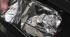 Thanksgiving Day Dinner Recipes : How to Cover a Turkey with Foil