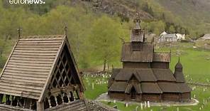 Se abren al público las iglesias medievales de madera de Noruega tras el desconfinamiento
