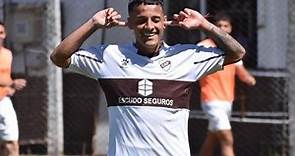 Quién es Tiago Palacios, la joya de Platense que le hizo tres goles a River en Reserva