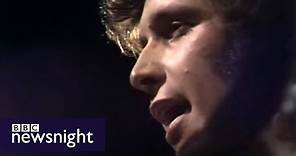 Don McLean performs American Pie live at BBC in 1972 - Newsnight archives