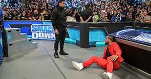 Jey Uso salva a John Cena - WWE SmackDown 20 de Octubre 2023 Español Latino