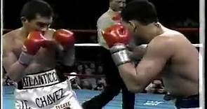 Julio Cesar Chavez Vs Hector Macho Camacho Highlights (Chavez Boxing Lesson)