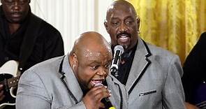 Bruce Williamson, former lead singer of The Temptations, dies at 49 from COVID-19