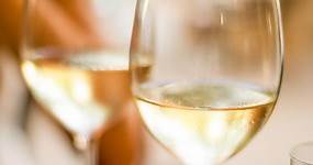 The Best White Wines to Drink Now