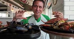 Mark Wiens at Crab House - DUNGENESS CRAB - PIER 39, San Francisco