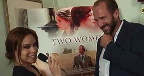 Premiere: Ralph Fiennes | Two Women (The Fan Carpet)