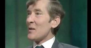 Kenneth Williams Interview 1974 Part 1 - Hilarious