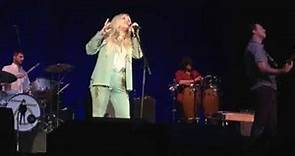 Kesha Rose Sebert, "I Shall Be Released" (Nashville, 23 May 2016)