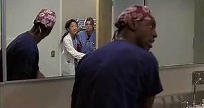 Grey's Anatomy - Cristina y Meredith piden ayuda a Burke (1x03) - Español Latino.
