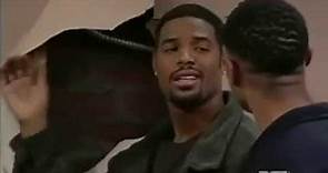 The Wayans Bros 4x15 - Marlon's new apartment has issues