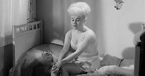 Barbara Windsor - Sparrows Cant Sing (1963)