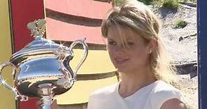 Kim Clijsters trophy photo shoot: Australian Open 2011