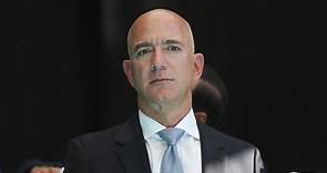 Patrimônio líquido de Jeff Bezos atinge recorde histórico de mais de US$ 180 bilhões