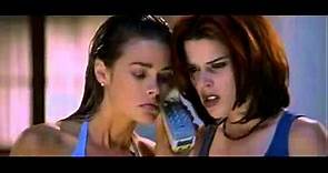 Neve Campbell and Denise Richards tension
